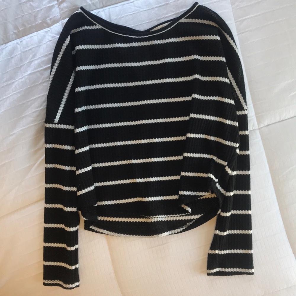 Striped sweater with low cut arms